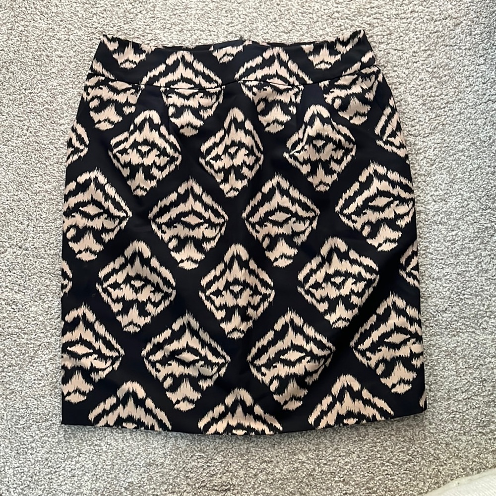 Talbots Collection black & tan IKAT pencil skirt size 10